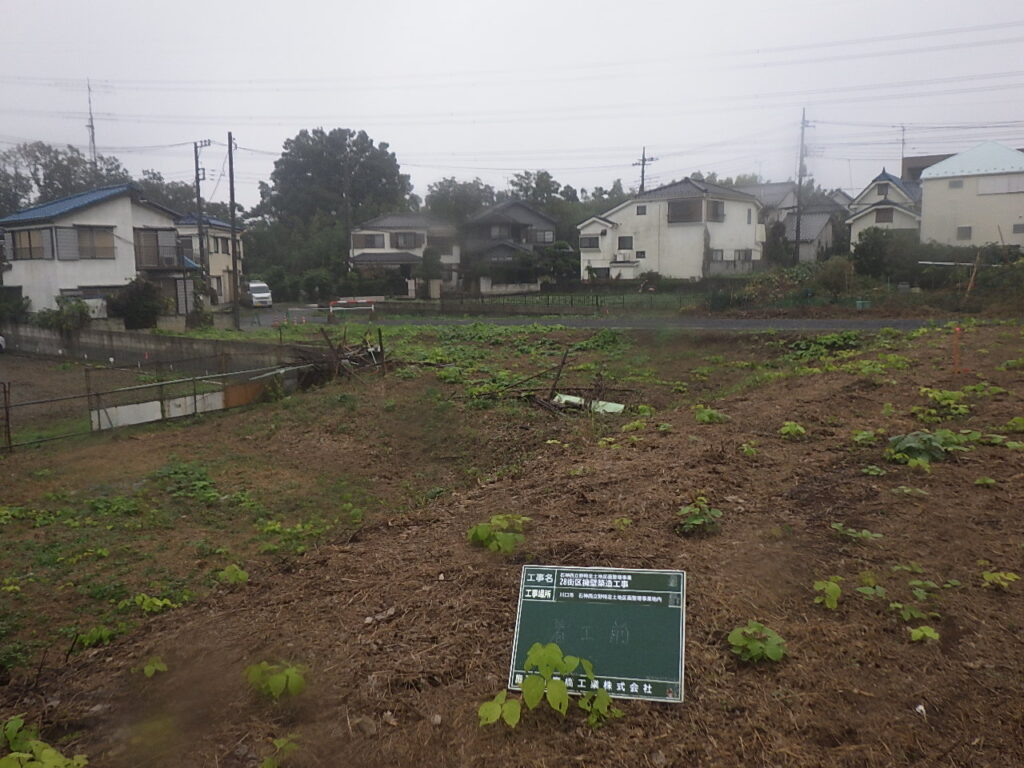 川口市発注　石神西立野特定土地区画整理事業 ２８街区擁壁築造工事